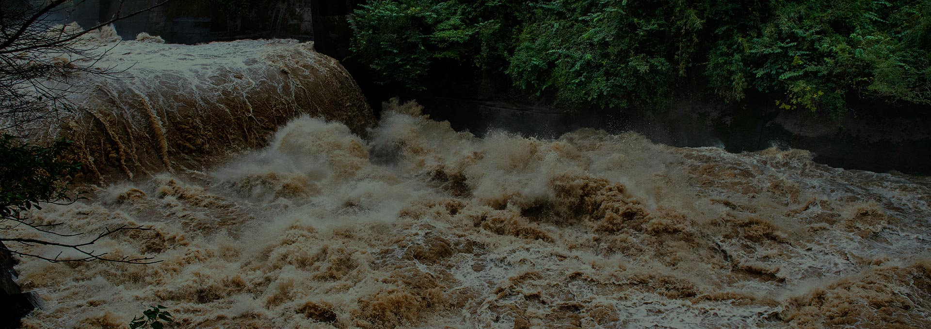 監視カメラシステムの雷害対策は万全ですか？